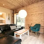 10 Person In Vinderup-by Traum * Vinderup