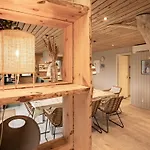 10 Person In Vinderup-by Traum * Vinderup